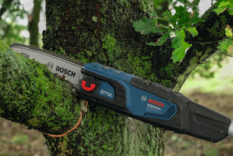 cordless pole saw pro gke 18v 25 tp 06008d6000.jpg cordless pole saw pro gke 18v 25 tp 06008d6000.jpg