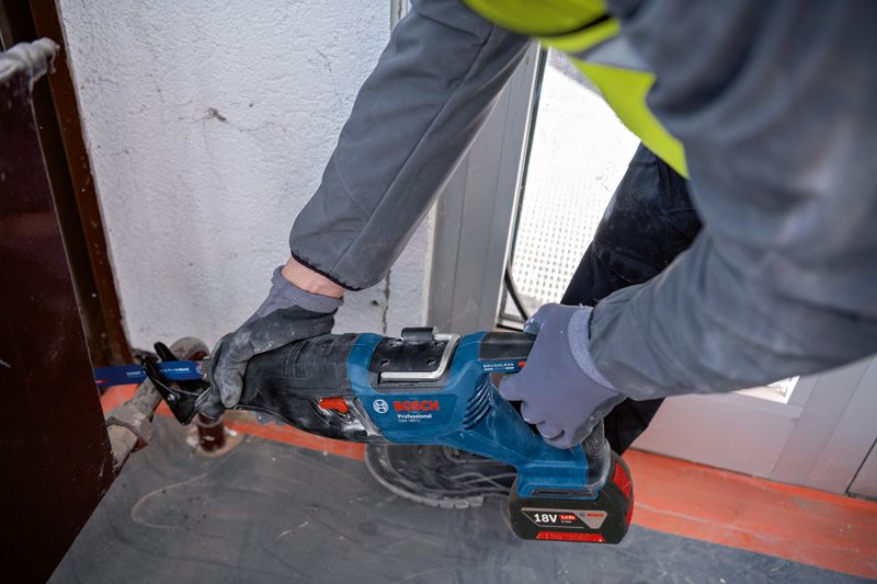 cordless reciprocating saw pro gsa 185 li 06016c00l1.jpg cordless reciprocating saw pro gsa 185 li 06016c00l1.jpg