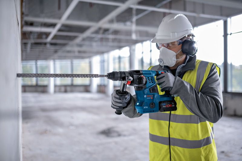cordless rotary hammer with sds plus pro gbh 18v 28 cf 0611921081.jpg cordless rotary hammer with sds plus pro gbh 18v 28 cf 0611921081.jpg