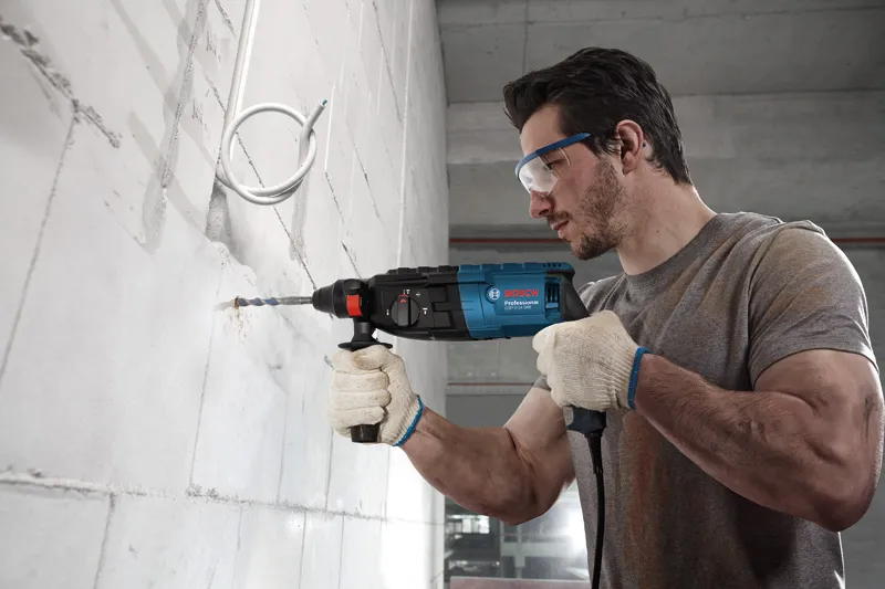 rotary hammer with sds plus pro gbh 2 24 dre 06112721l0.webp rotary hammer with sds plus pro gbh 2 24 dre 06112721l0.webp