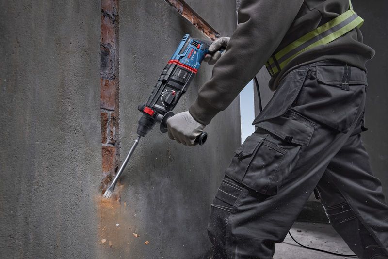 rotary hammer with sds plus pro gbh 2 26 06112534l0.jpg rotary hammer with sds plus pro gbh 2 26 06112534l0.jpg