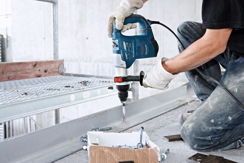 rotary hammer with sds plus pro gbh 4 32 dfr 06113321l0.jpg rotary hammer with sds plus pro gbh 4 32 dfr 06113321l0.jpg